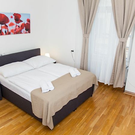 פראג Welcome Apartment On Rybna מראה חיצוני תמונה